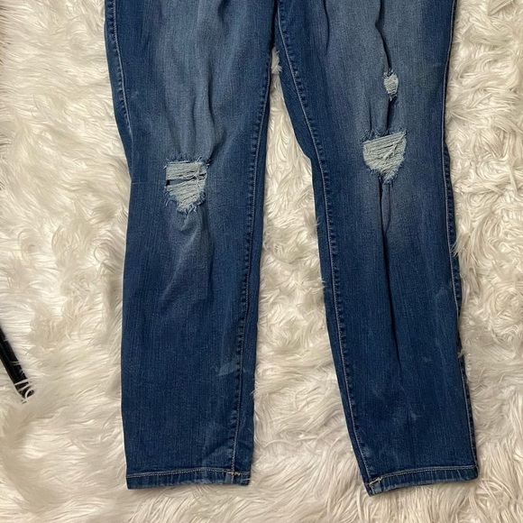 Torrid 3 Button Fly Premium Distressed High Waist Cropped Denim - Picture 4 of 7